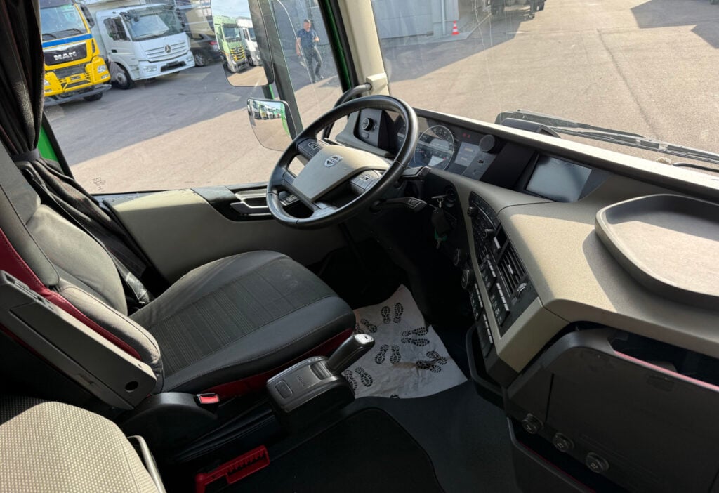 2014 Volvo FH-460 4x2T Kipphydraulik