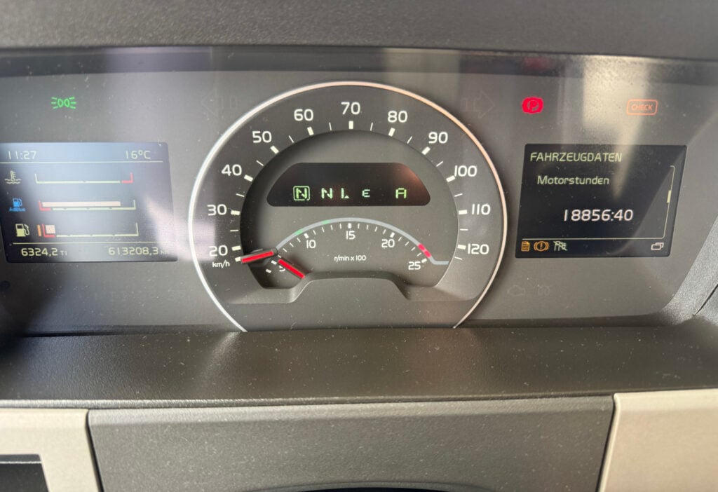 2015 Volvo FM-460 4x4R Fahrgestell