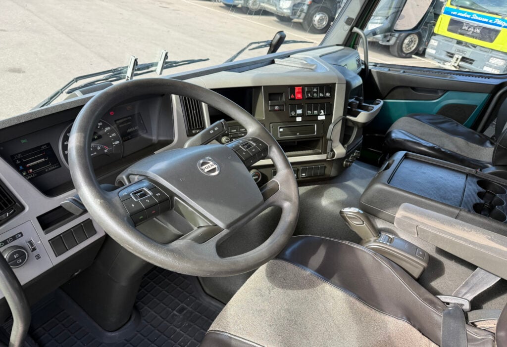 2015 Volvo FM-460 4x4R Fahrgestell