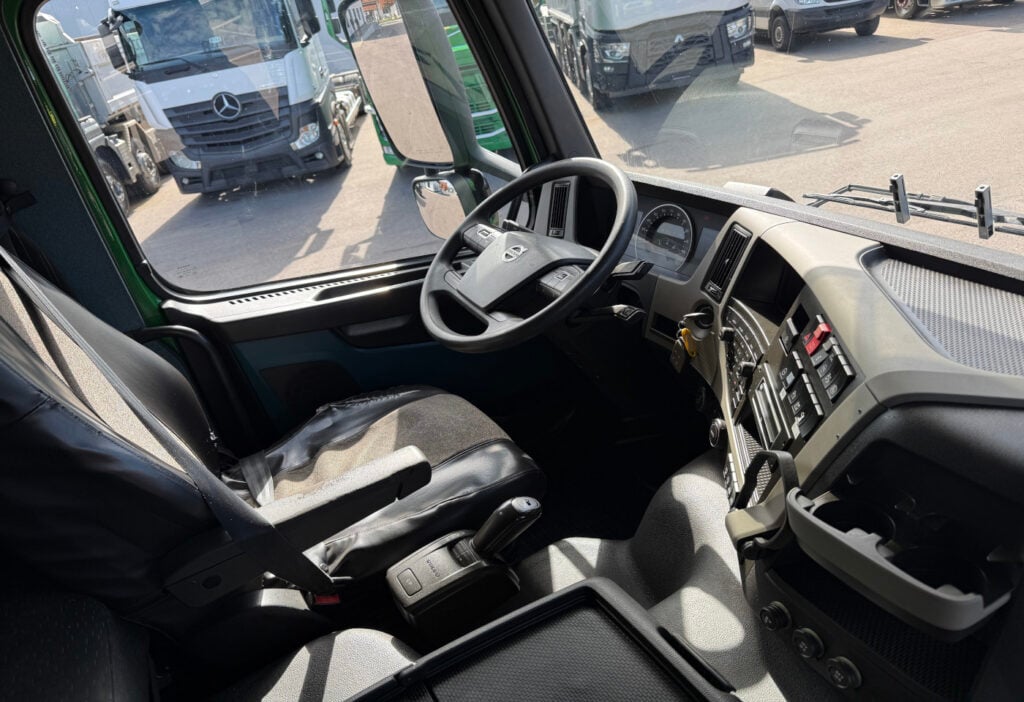 2015 Volvo FM-460 4x4R Fahrgestell