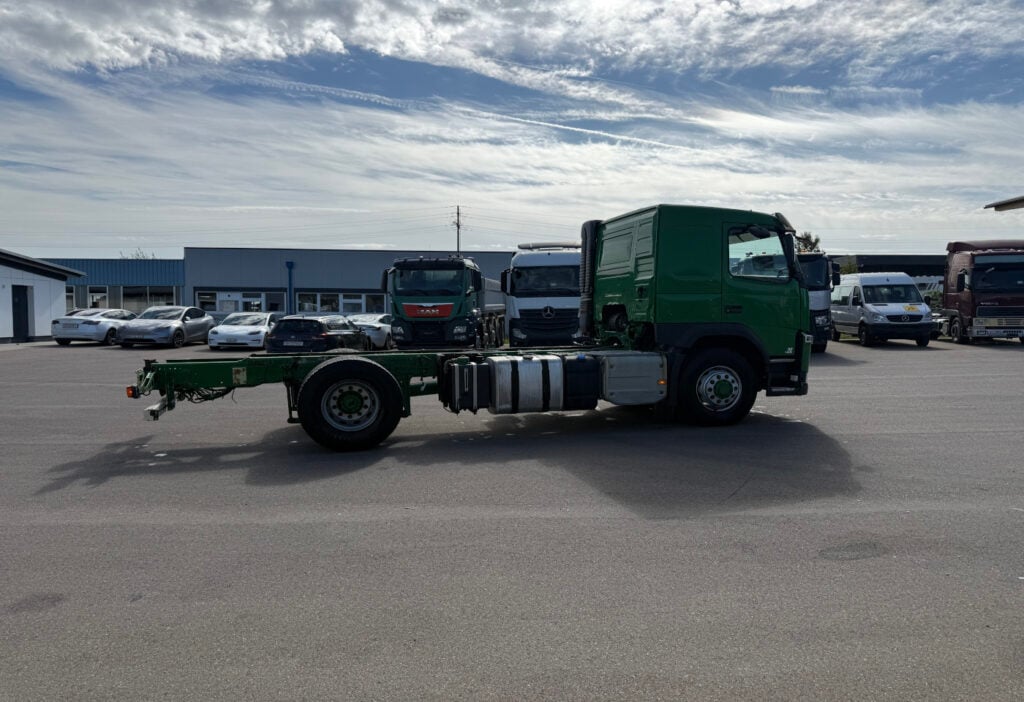 2015 Volvo FM-460 4x4R Fahrgestell