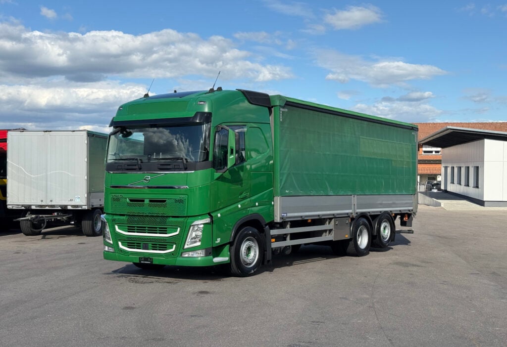 2017 Volvo FH-460 6x2R Plane/HB