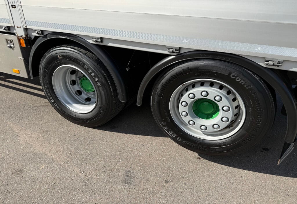 2017 Volvo FH-460 6x2R Plane/HB