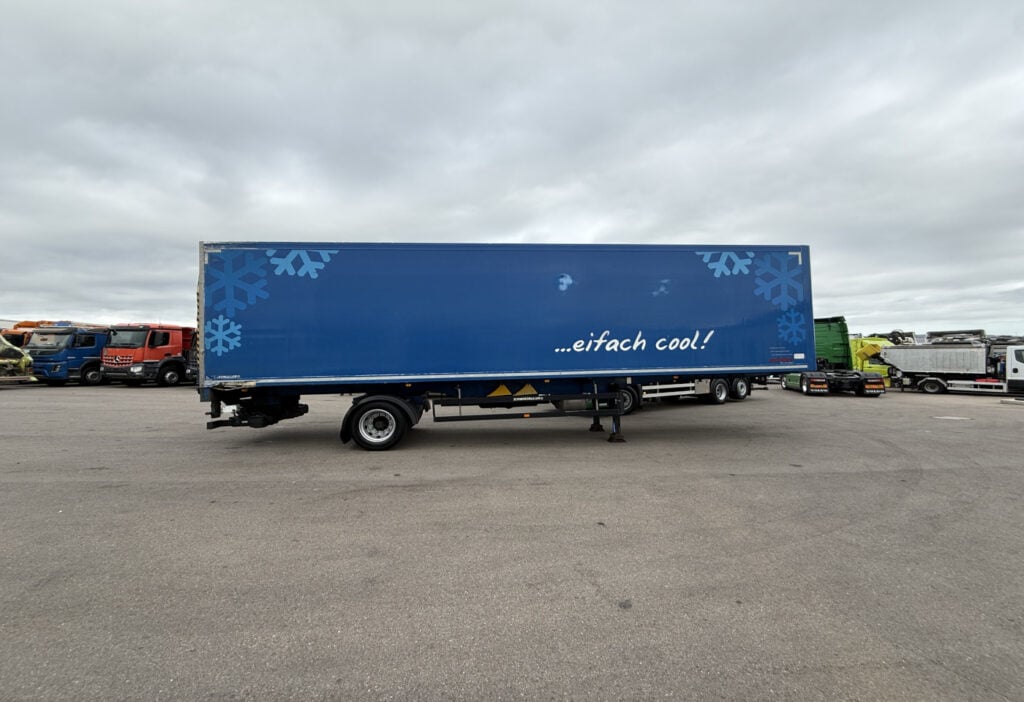 2015 Schwarzmüller SPA1/Z Carrier 1950 / HB
