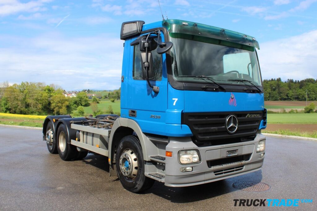 Mercedes-Benz Actros 2536 6x2*4 Chassis-Kabine