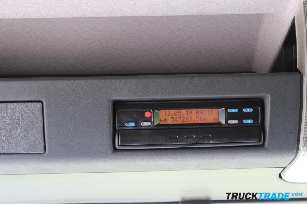 MAN TGA 41.480 10x4 Rückwärtskipper
