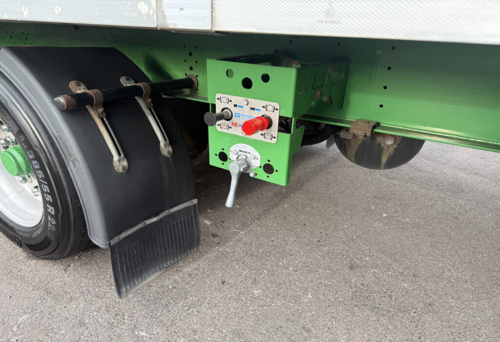 2007 Arcon TKS 24 Carrier 1850