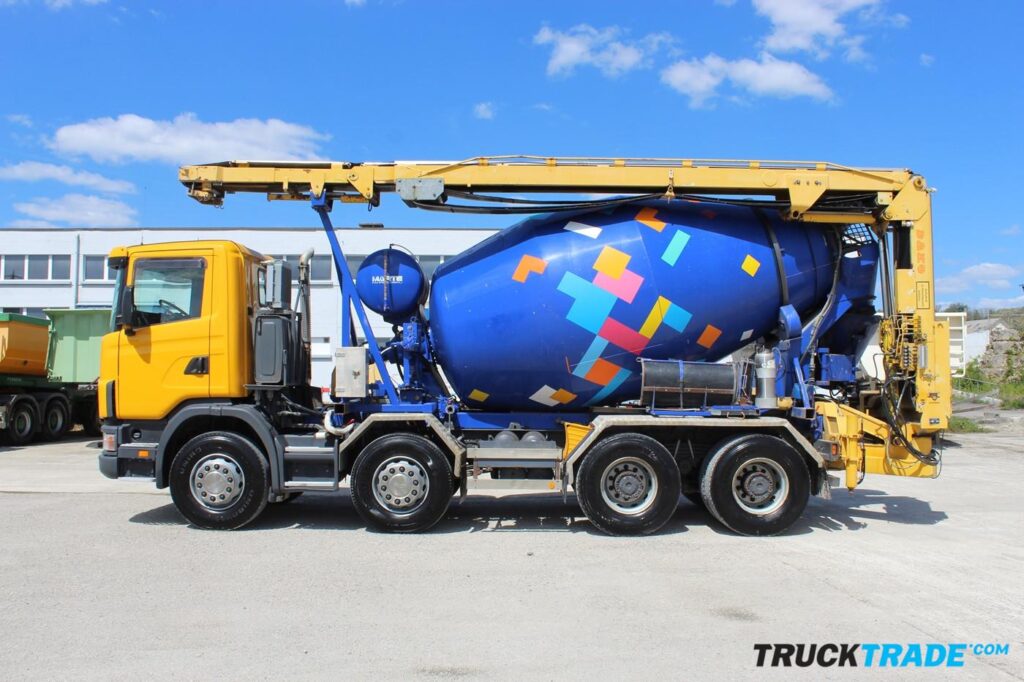 Scania R124 CB8x4 WS Betonmischer mit Förderband + Haken + Kipper