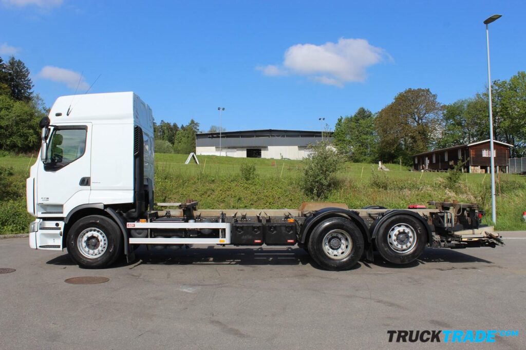 Renault Premium 430 6x2 BDF Chassis Container mit Hebebühne
