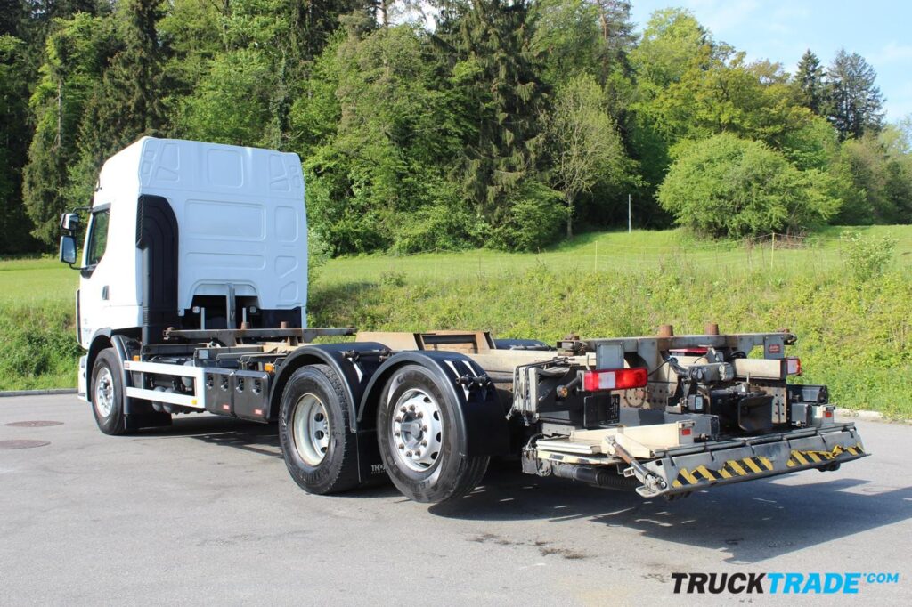 Renault Premium 430 6x2 BDF Chassis Container mit Hebebühne