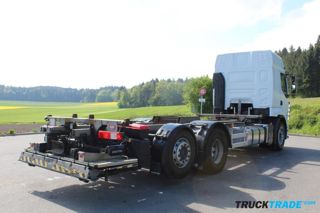 Renault Premium 430 6x2 BDF Chassis Container mit Hebebühne