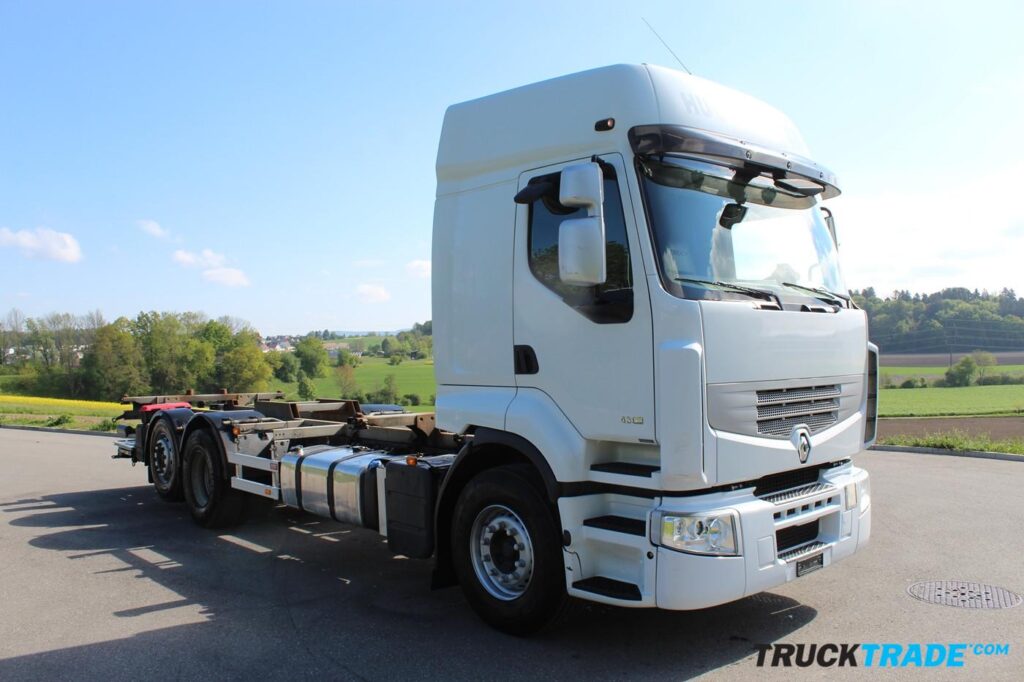 Renault Premium 430 6x2 BDF Chassis Container mit Hebebühne