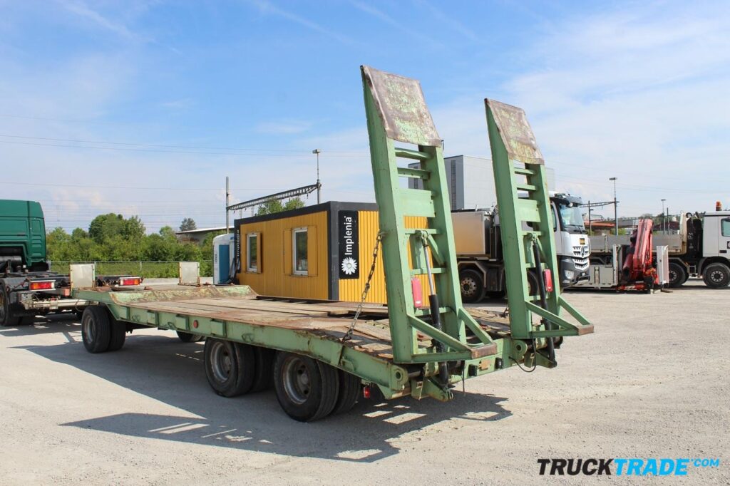 Schwarzmueller TÜ 30/80 CH Tieflader