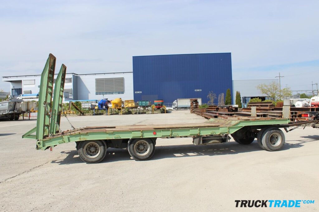 Schwarzmueller TÜ 30/80 CH Tieflader