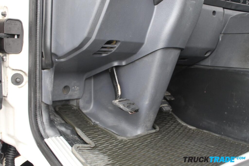 Scania P380 LB4x2 Chassis Kabine