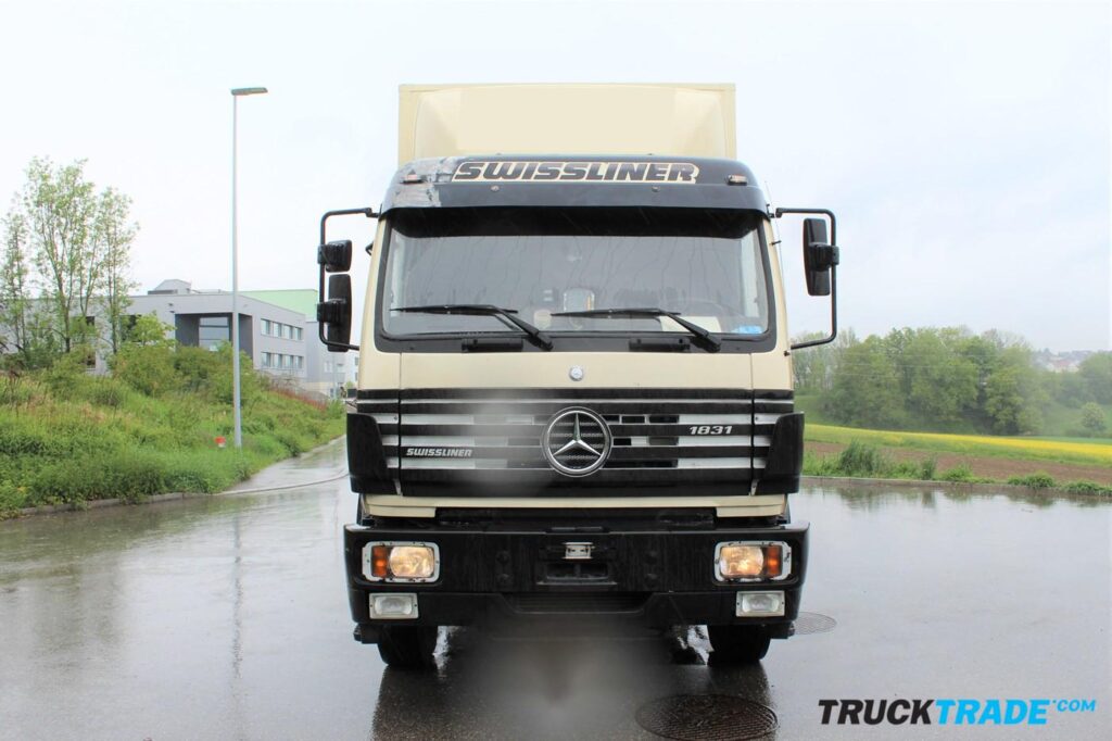 Mercedes-Benz SK 1831L 4x2 BDF mit Kasten