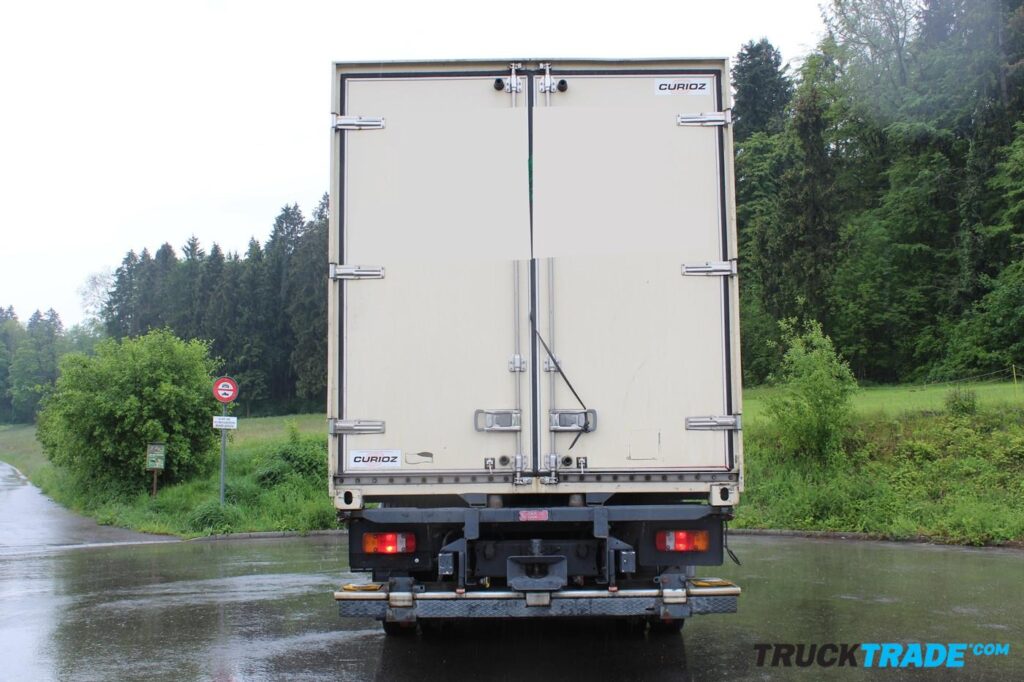 Mercedes-Benz Atego 1223 4x2 BDF mit Kasten