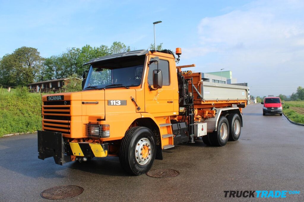 Scania T113 6x2 Seilgerät mit Kran