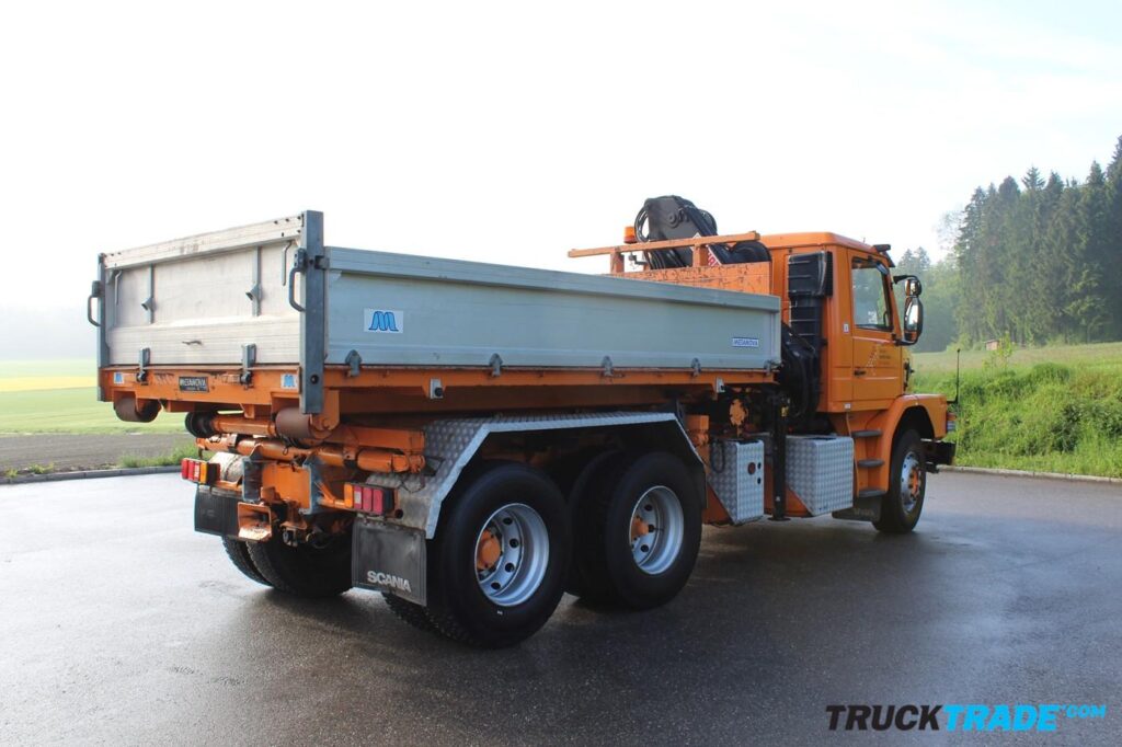 Scania T113 6x2 Seilgerät mit Kran