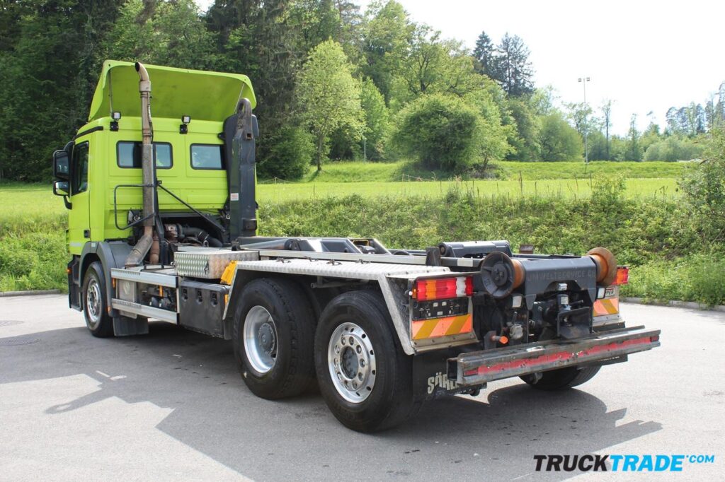 Mercedes-Benz Actros 2548 6x2*4 Hakengerät