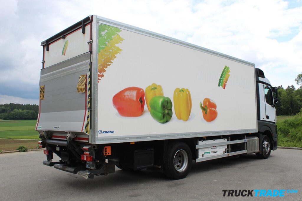 Mercedes-Benz Actros 1842 Kühlkasten mit Hebebühne