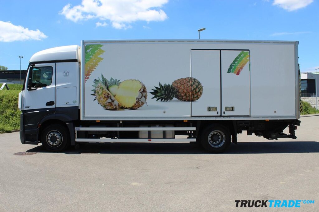 Mercedes-Benz Actros 1842 4x2 Kühlkasten mit Hebebühne