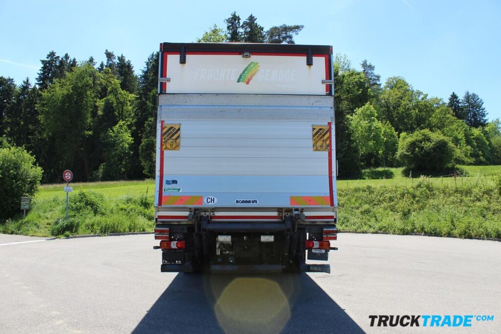 Mercedes-Benz Actros 1842 4x2 Kühlkasten mit Hebebühne