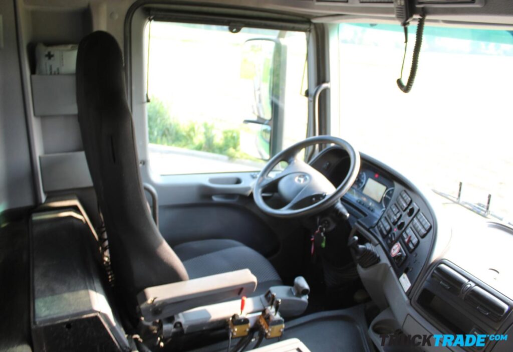 Mercedes-Benz Actros 4448 10x4 Rückwärtskipper